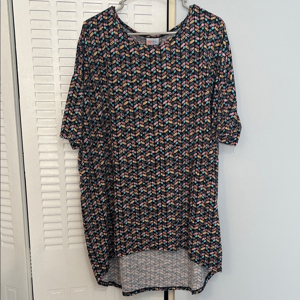 LuLaRoe Women's XL Short-Sleeve Printed Tunic